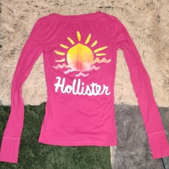 Vintage Hollister Vibrant Pink Long Sleeve Tee - Picture 3 of 3